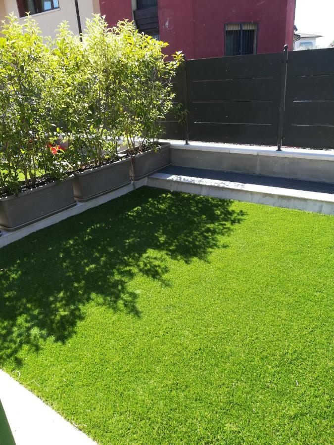 Casa Lorena Desenzano del Garda Kültér fotó